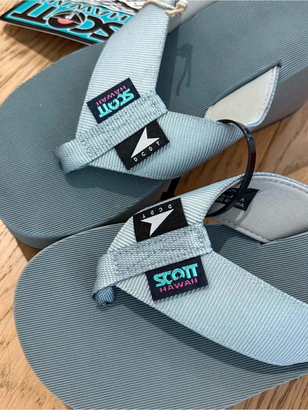 Scott Hawai’i x Descendant Women's Platform Flip Flops